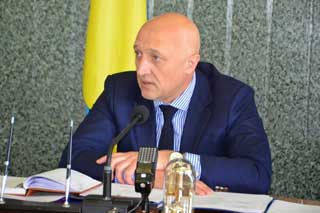 Валерій Головко: «На ремонт доріг області потрібно консолідувати кошти всіх бюджетів»