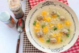 Тыквенный суп с рисом и фрикадельками