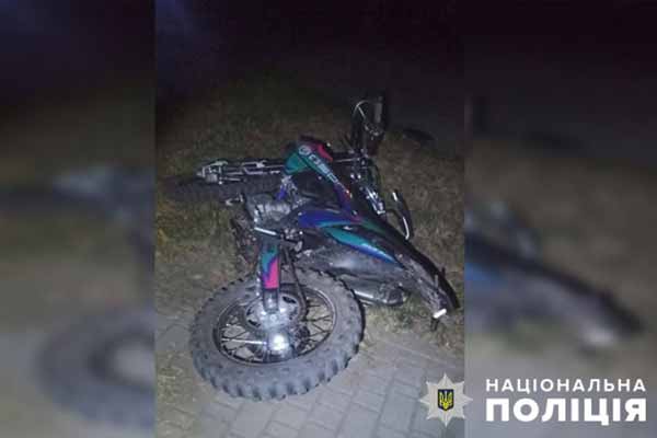 У Хоролі неповнолітній мотоцикліст зіткнувся із автомобілем