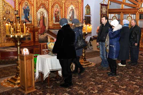 Гребінчани молитимуться за Україну, за мир і за Надію Савченко