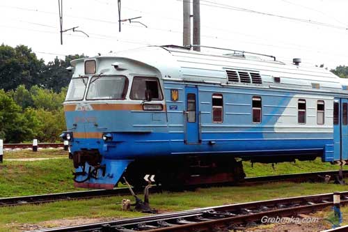 дизель-потяг