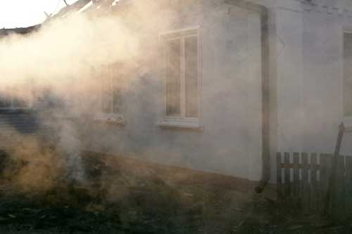 На Гребінківщині вогнеборці врятували житловий будинок від знищення полум’ям