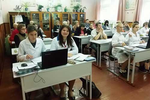 На Гребінківщині відбувся практико-орієнтований семінар для вчителів біології та хімі