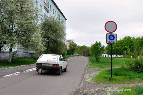  Поліція Полтавщини закликає громадян дотримуватись правил дорожнього руху