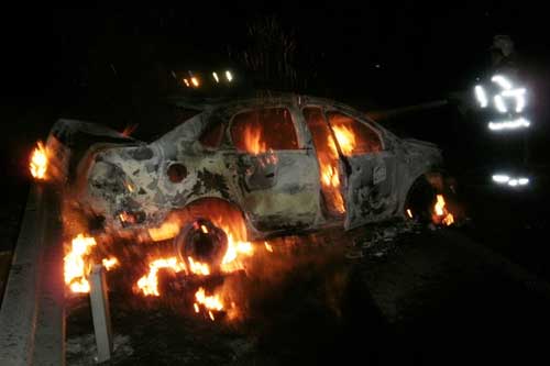 На Полтавщині через ДТП вщент згорів автомобіль