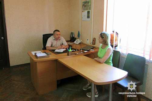 Представник апарату поліції Полтавської області провів у Гребінці виїзний прийом громадян