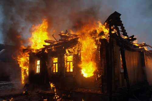 В Лубнах у власному будинку згоріло подружжя