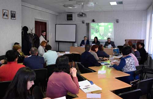 На Полтавщині обговорили розвиток освіти області