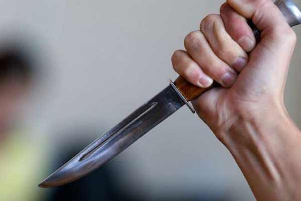 На Лубенщині чоловік наніс смертельний удар ножом знайомому під час бійки в кафе