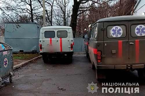 На Полтавщині посадовці привласнювали і збували пальне, призначене для медичного автотранспорту 
