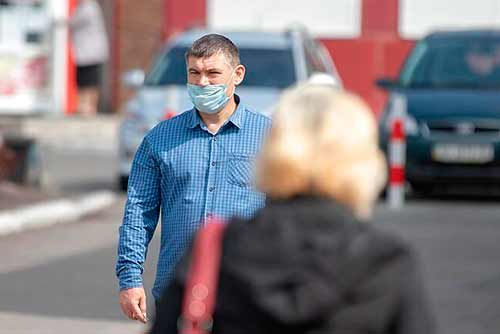 На Полтавщині відсьогодні нові послаблення карантину: для літніх людей, ресторанів, храмів