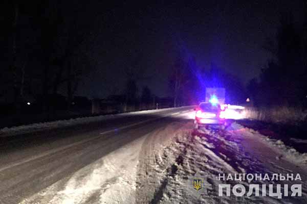 ДТП на Полтавщині: водій вантажівки наїхав на чоловіка, постраждалий у лікарні 