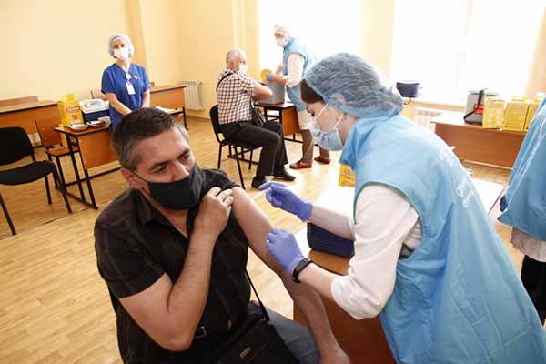 На Полтавщині розпочалася масова імунізація населення у п’ятьох центрах вакцинації