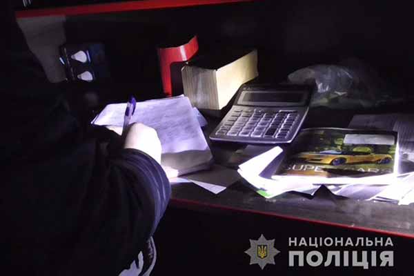 Правоохоронці Полтавщини припинили діяльність незаконних гральних закладів у Лубнах