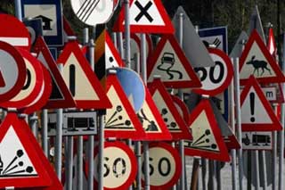 В Україні з’являться нові дорожні знаки 