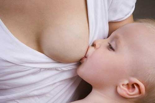Материнське молоко