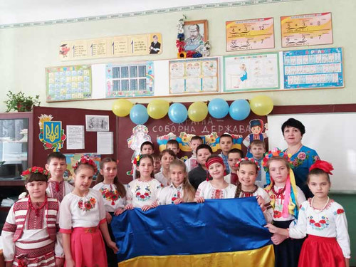 Гребінківська ЗОШ №1: До Дня Соборності України
