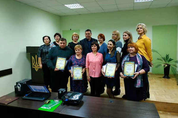 У Гребінці нагородили переможців конкурсу учительських проєктів