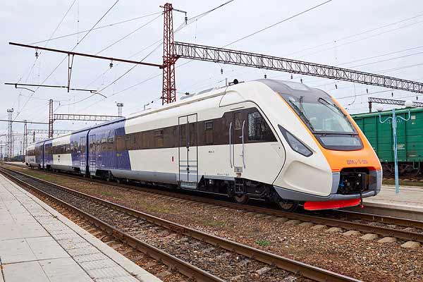 Мова йде про назву нової продукції – серії регіональних поїздів ДПКр-3