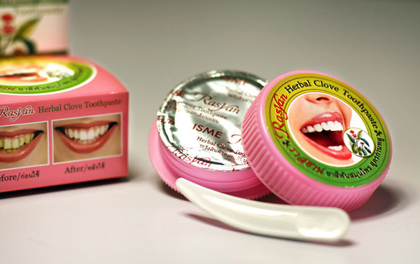 «Страна 1000 улыбок» — натуральная зубная паста из Таиланда