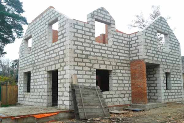 Газобетон - эффективный строительный материал для дома