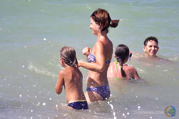  На курортах України температура знижується, <b>море</b> тепле, дощить 
