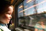  Перевозити дітей залізничним транспортом можна тільки при наявності оригіналу <b>документа</b>, що підтверджує вік дітей 