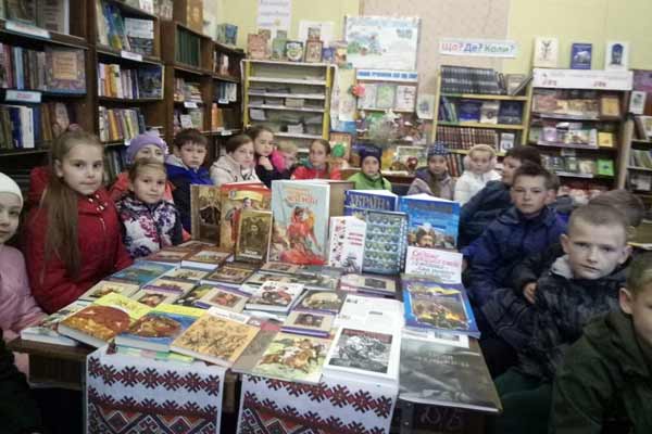Бібліотека Нової української школи