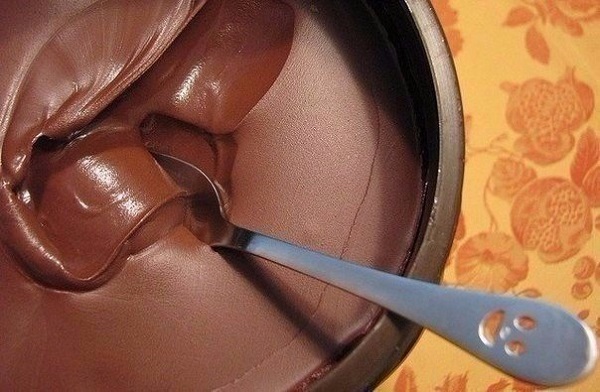 шоколадный крем нутелла