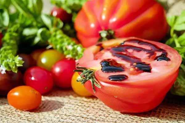 3 хитрощі, щоб помідори не хворіли на фітофтору: все просто і доступно і без усякої хімії