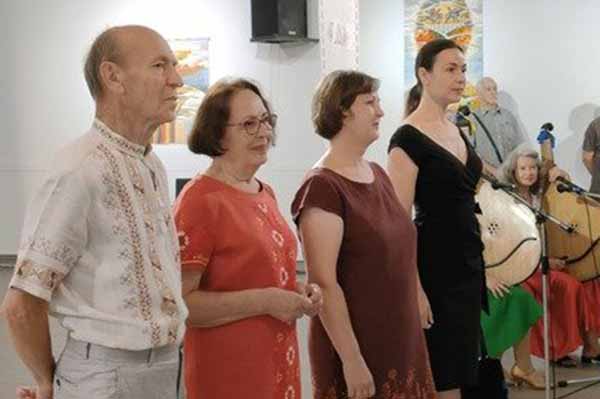 У Полтавській галереї мистецтв відкрилася виставка родини Пілюгіних