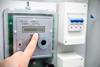Жителів Полтавщини сповістили про зміни термінів надання показників електролічильників побутовими споживачами