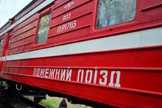Пожежний поїзд, який знаходився на станції Ічня, працює на роз’їзді Августівський Південної залізниці