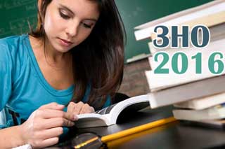 На Полтавщині чотири абітурієнти не склали ЗНО через мобільні телефони