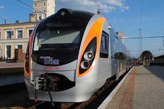 "Укрзализныця" планирует повышение тарифов на пассажирские перевозки на 35%