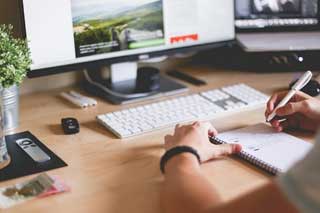 Чого чекати українцям з 1 січня: нові тарифи, "мінімалка", ціни