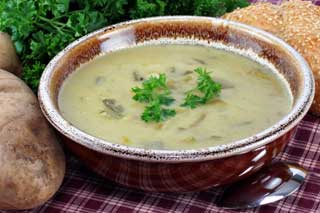 Постный суп из картофеля и лука 
