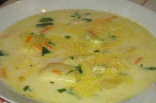 Суп с плавлеными сырками и вермишелью