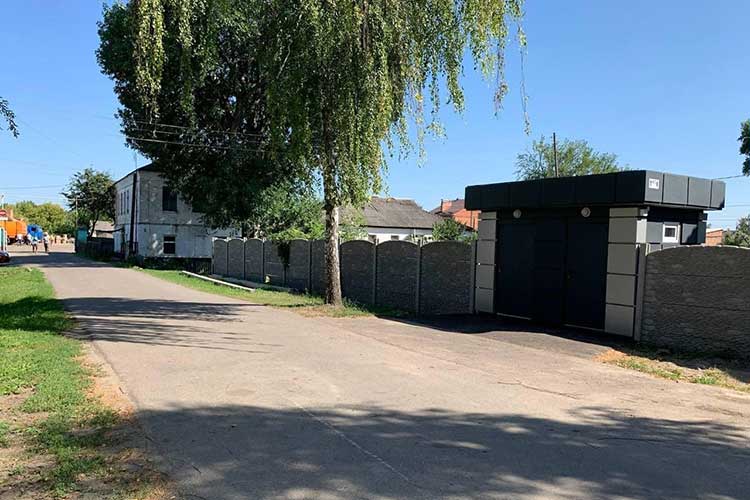 У Пирятині в центрі міста запрацювала модульна вбиральня