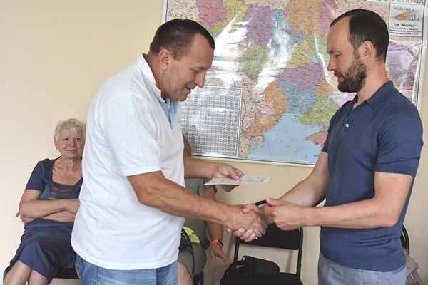 У Пирятині двы родини вимушених переселенців отримали ордери на квартири