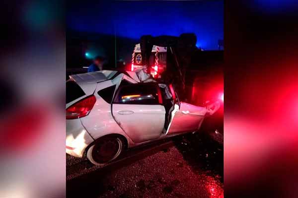 На Полтавщині поліція встановлює обставини ДТП, в якій загинув водій легковика