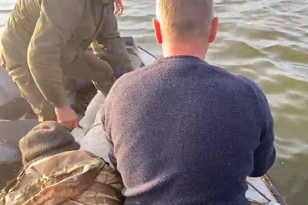 На Полтавщині в акваторії заказника вилучили понад кілометр браконьєрських сіток