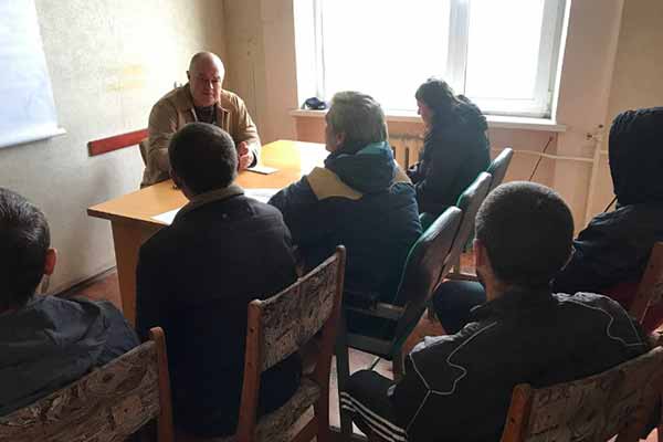 Суб’єктів пробації Гребінківщини навчали вибирати своє оточення