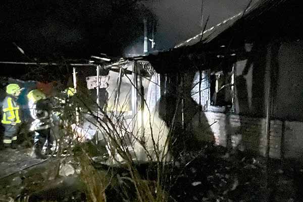 Поліція Полтавщини встановлює обставини загибелі людини під час пожежі у житловому будинку