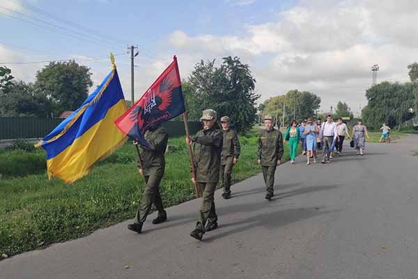 Хода памяті козаків УНР та воїнів ЗСУ