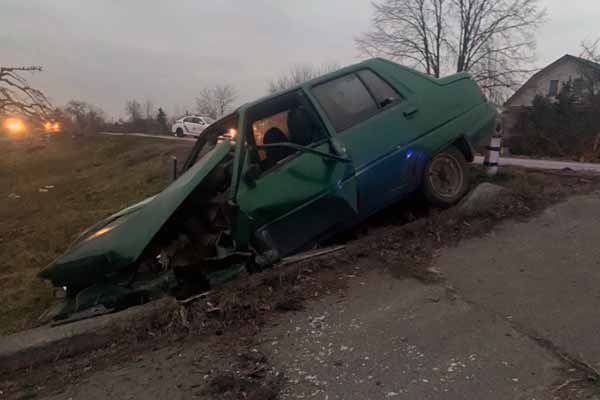 На Полтавщині Таврія зіткнулася з автобусом Neoplan