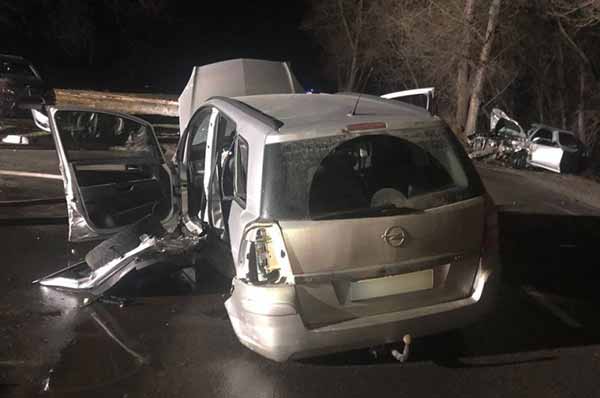На Полтавщині внаслідок ДТП травмувався водій та двоє неповнолітніх пасажирів