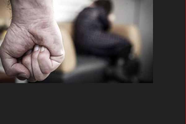 протиправні дії стосовно неповнолітнього