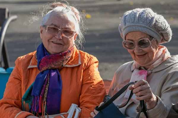 пенсіонери