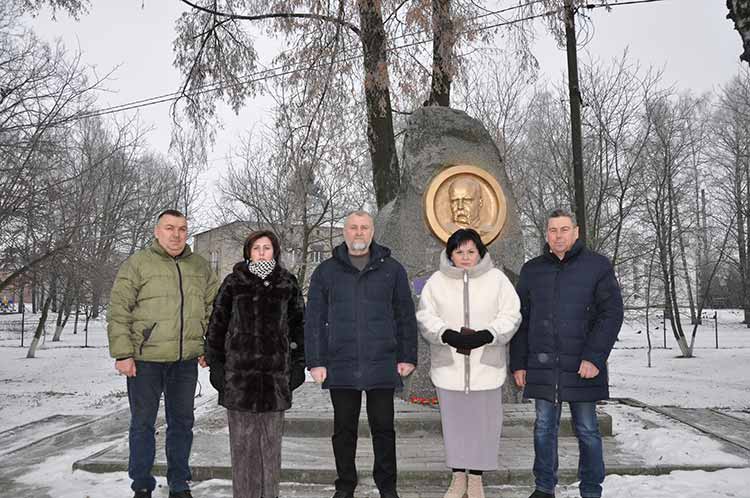 урочисті заходи з нагоди Дня Соборності України